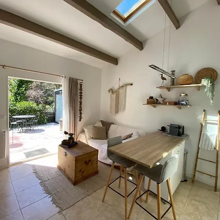 Duplex Face Au à 600 Mètres De La *
